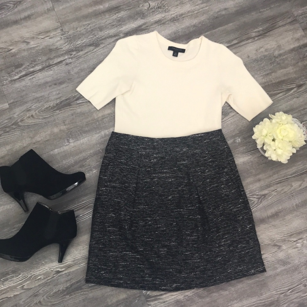 NEW ✨ LOFT skirt with pockets